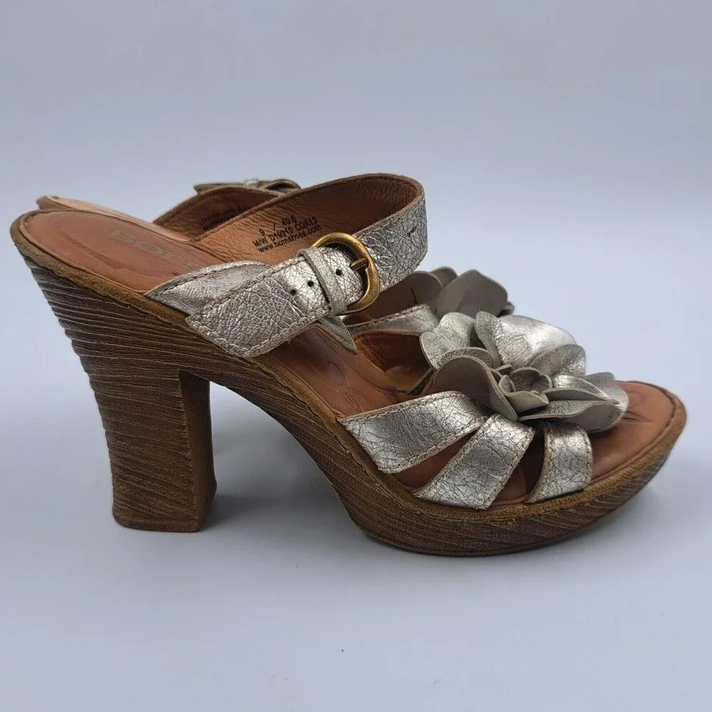 Born Metallic Gray  Silver Leather Heel Sandals Women Size 9 Large Flower Accent